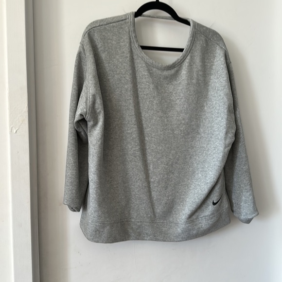 Nike Dri Fit V Back Sweatshirt - Picture 3 of 5